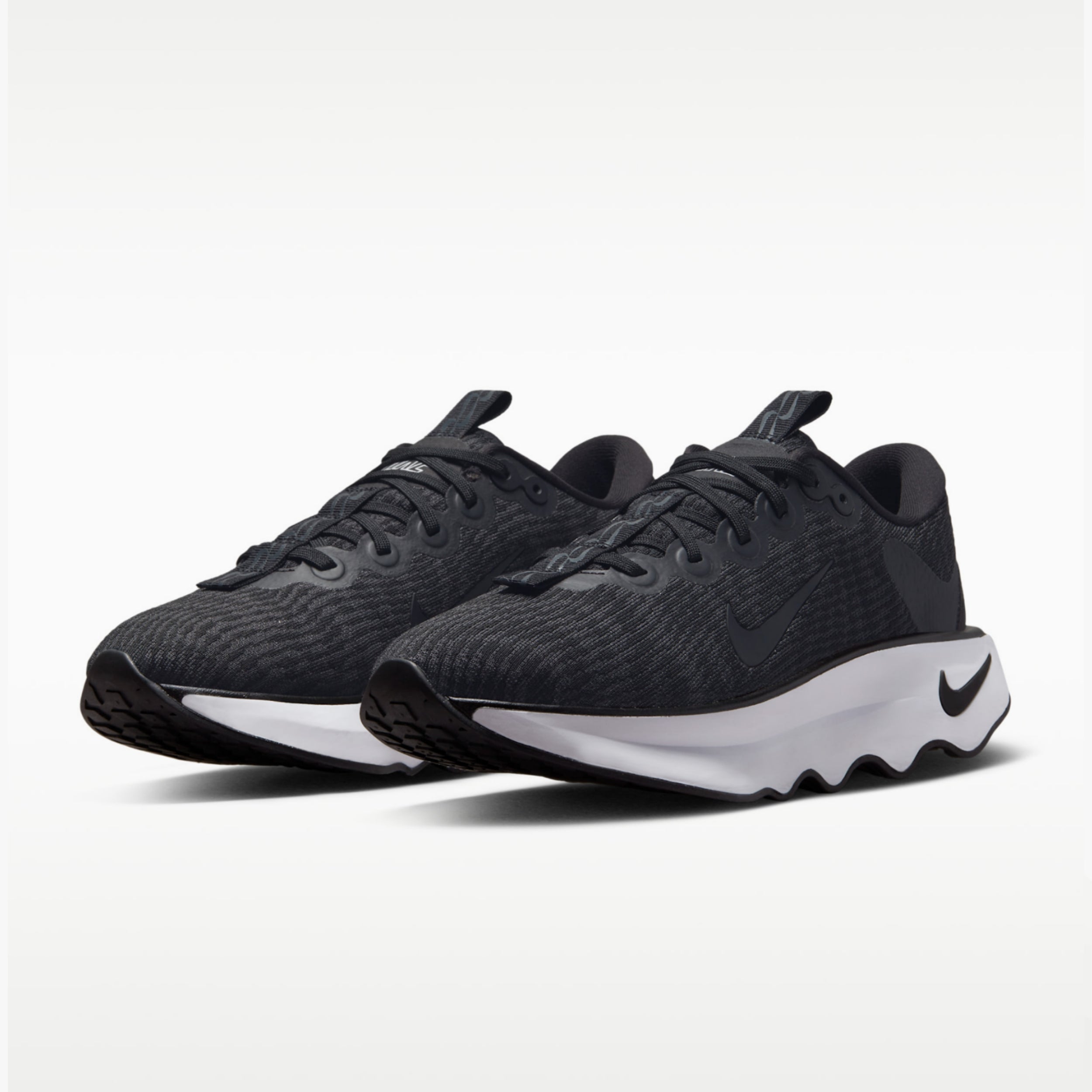 Nike Motiva
