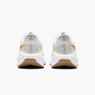 Nike Air ZoomX Vomero 17