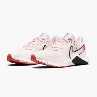 Nike Legend Essential 2