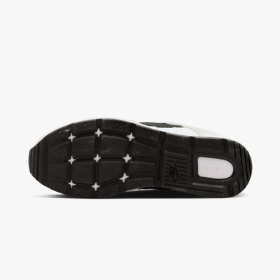Nike Venture Runner