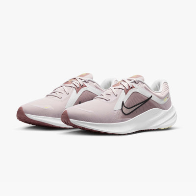 Nike Quest 5