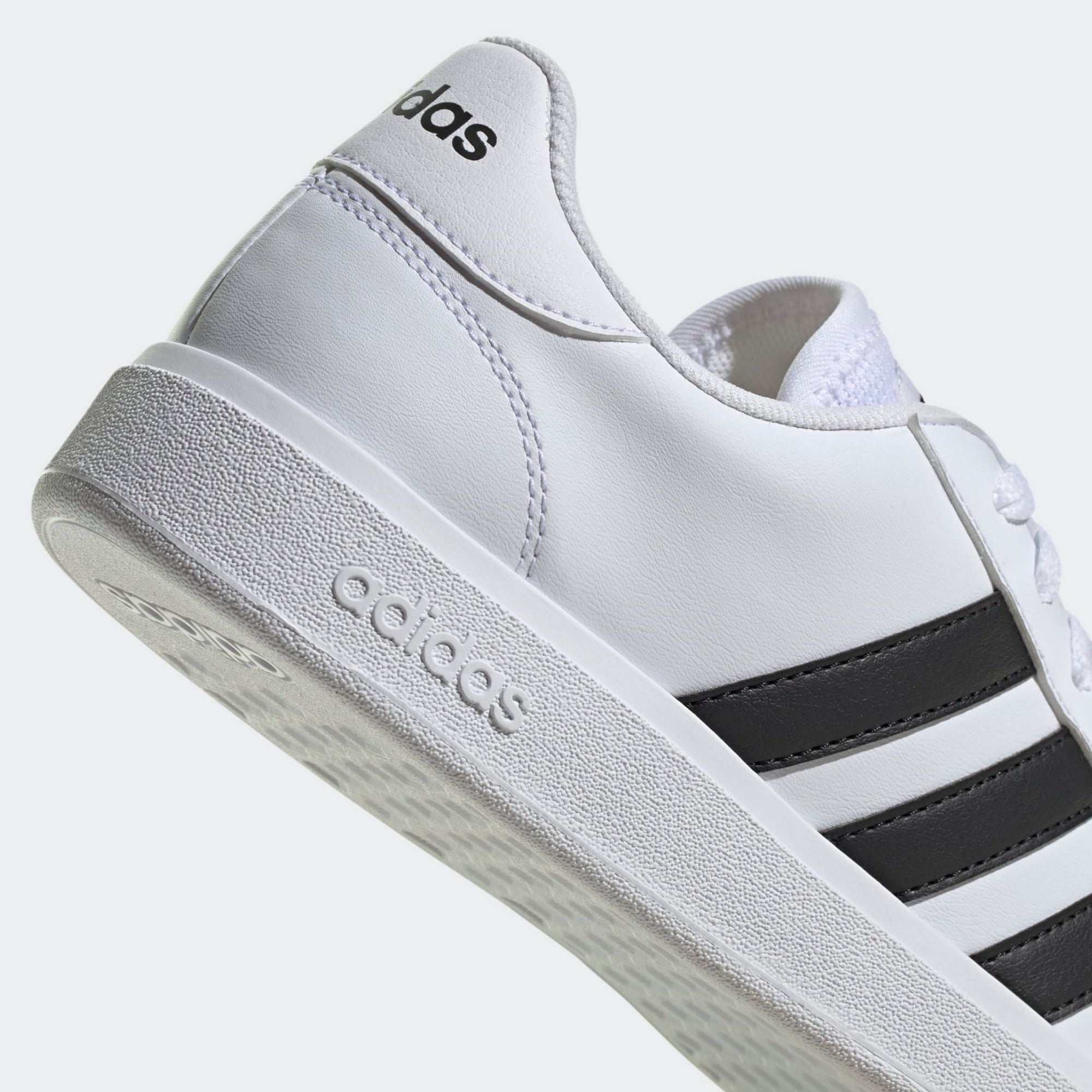 Adidas Grand Court TD