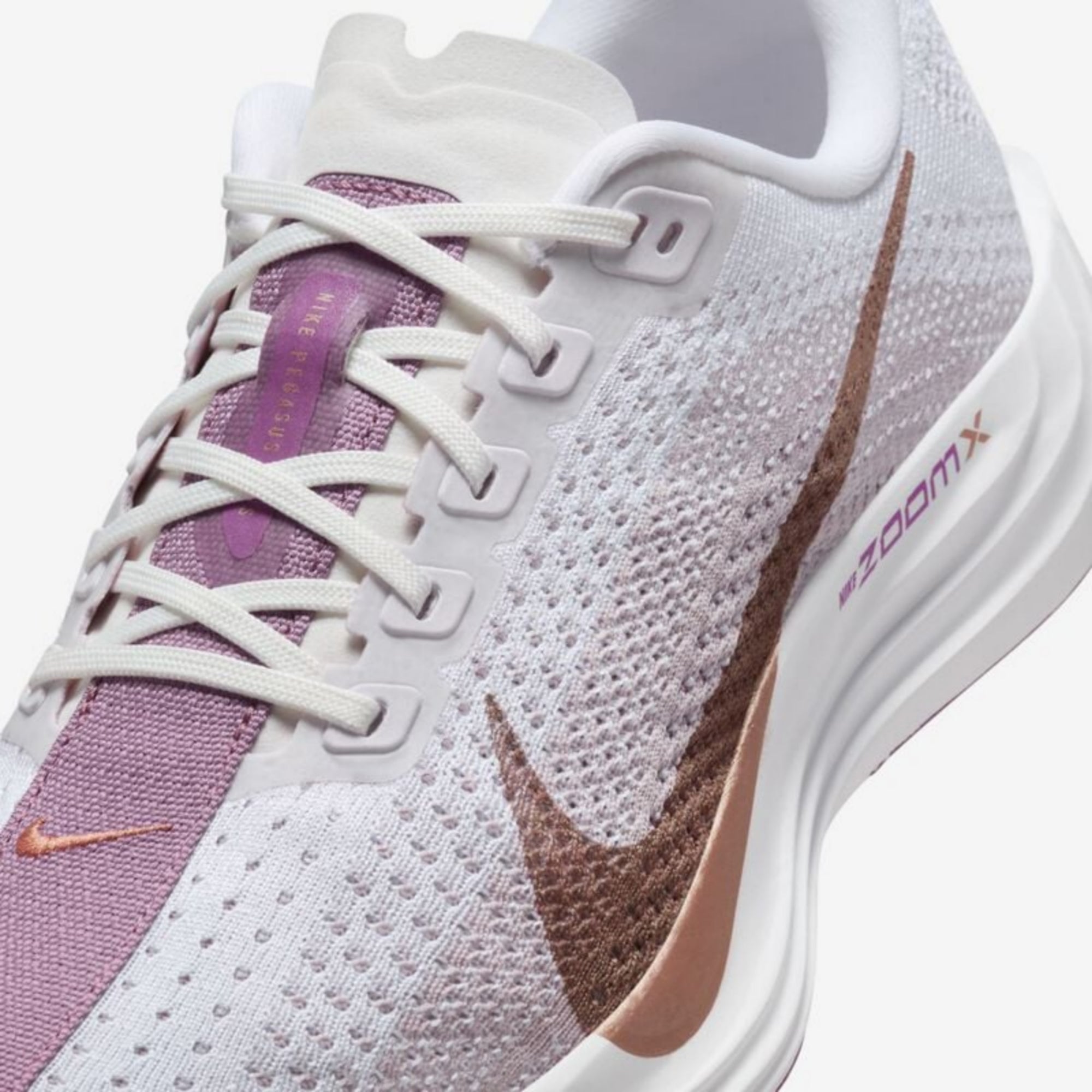 Nike Air ZoomX Pegasus Plus