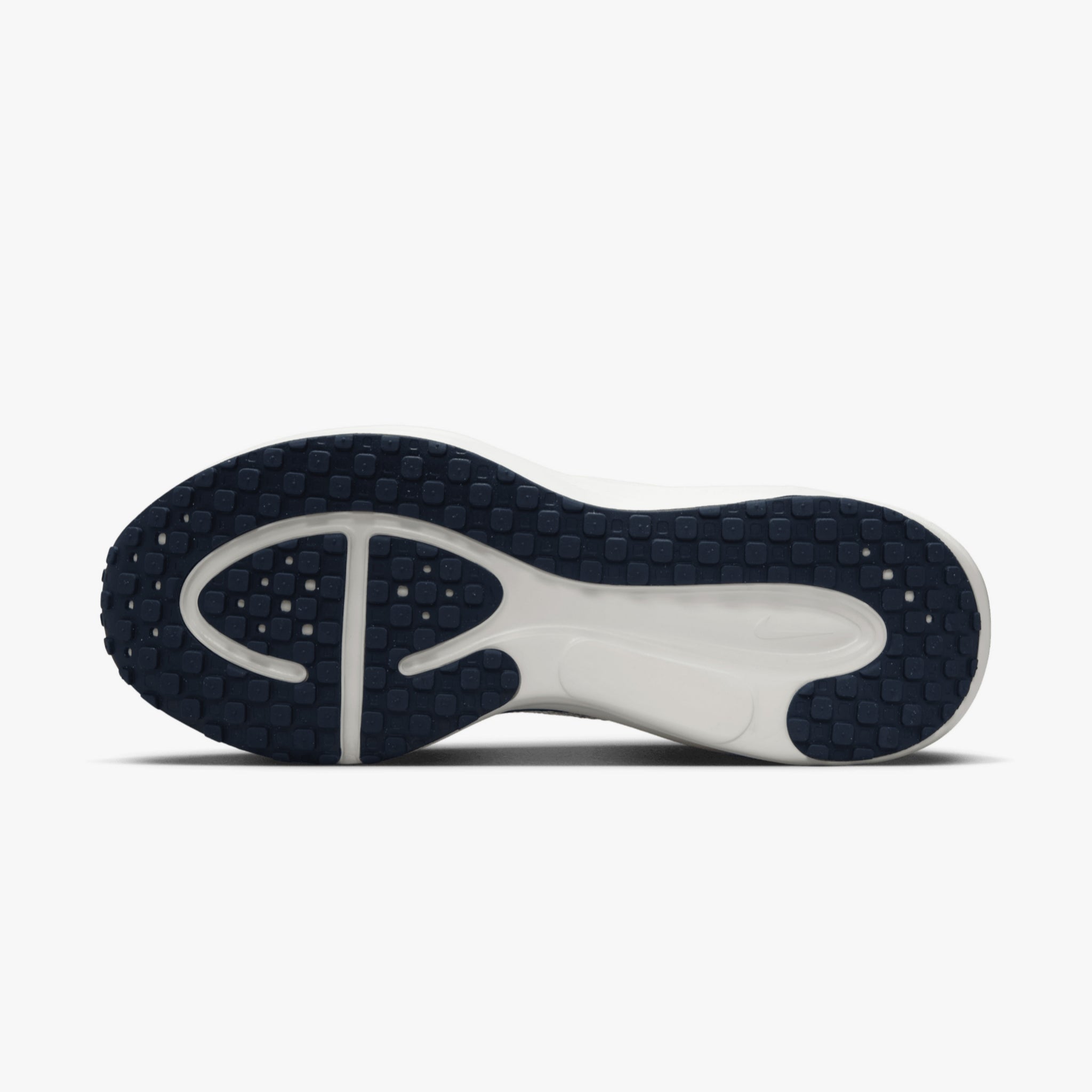 Nike Revolution 8