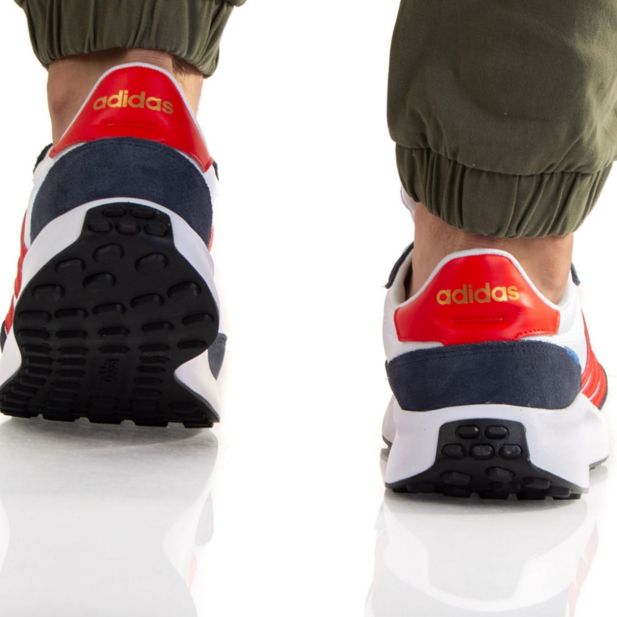 Adidas Run 70s