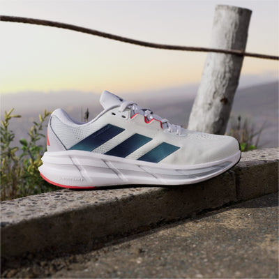 Adidas Questar 3