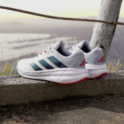 Adidas Questar 3