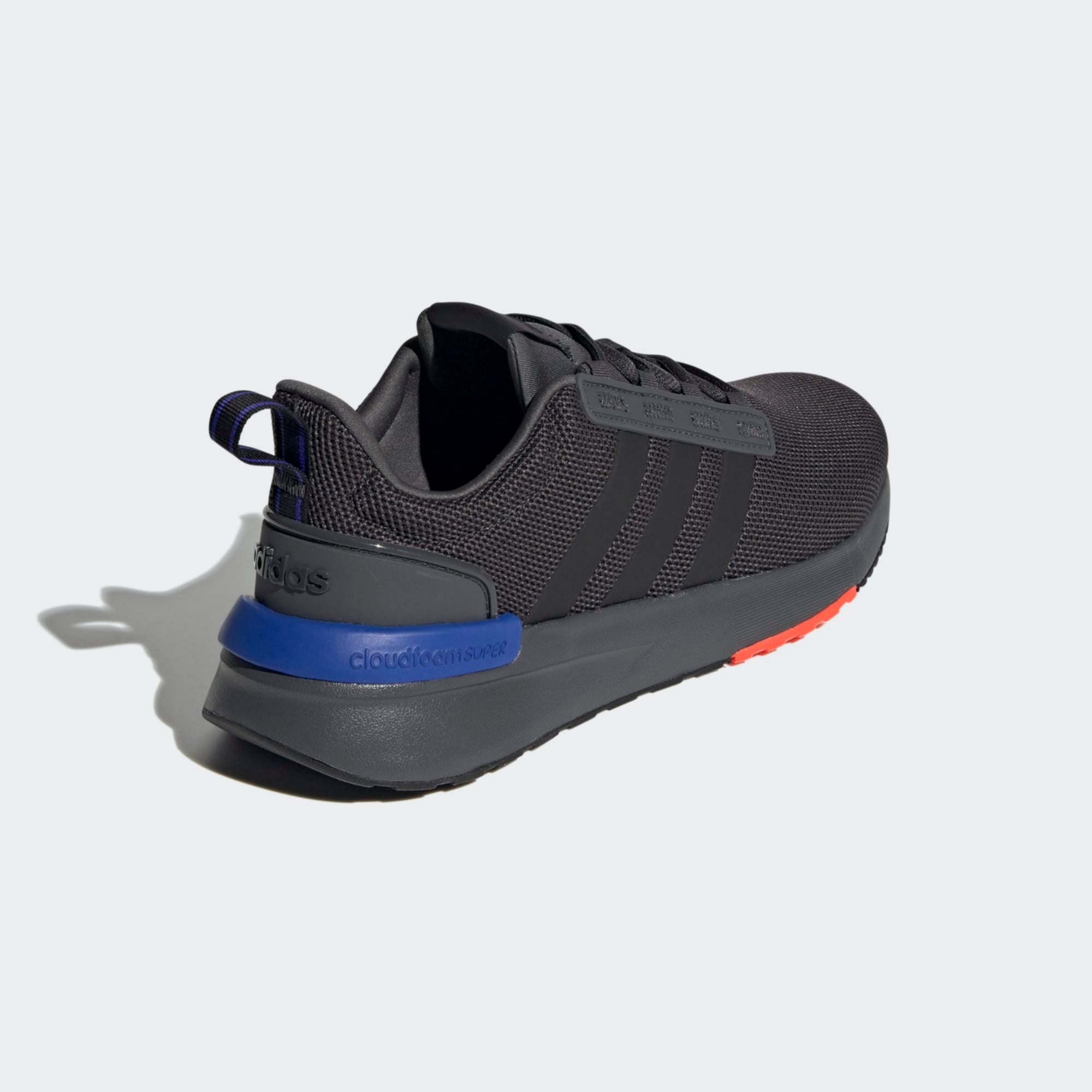 Adidas Racer TR21