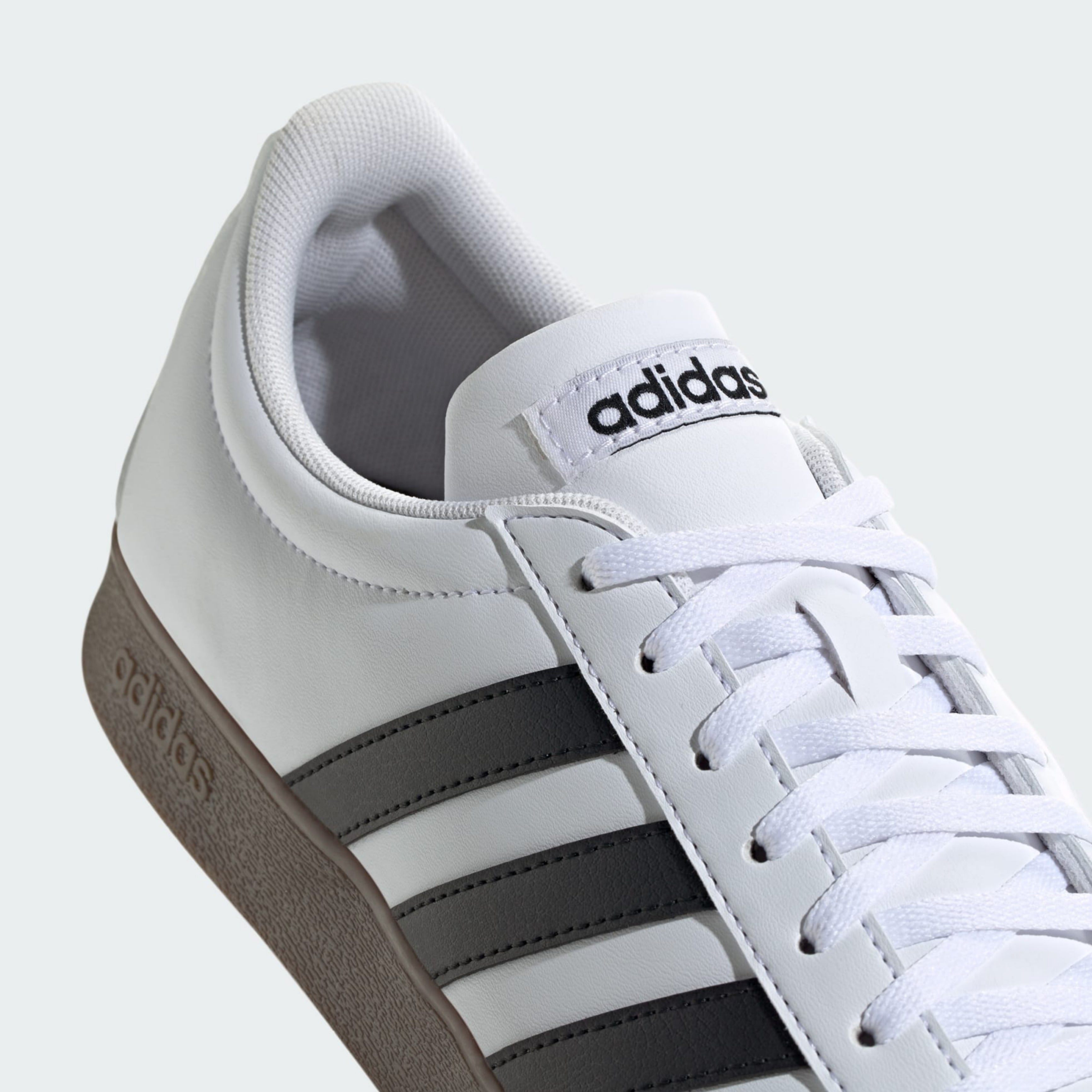 Adidas VL Court Base