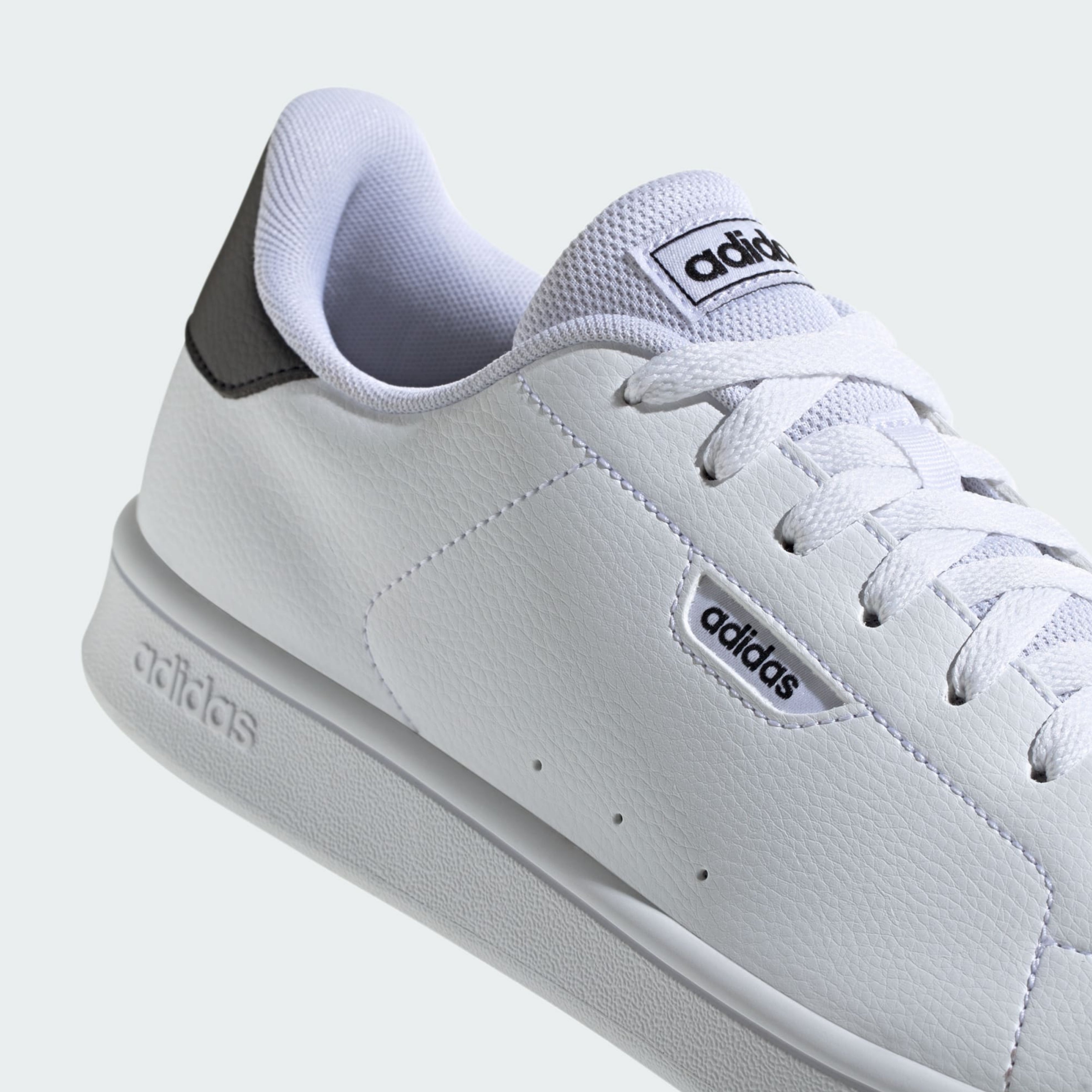 Adidas Urban Court