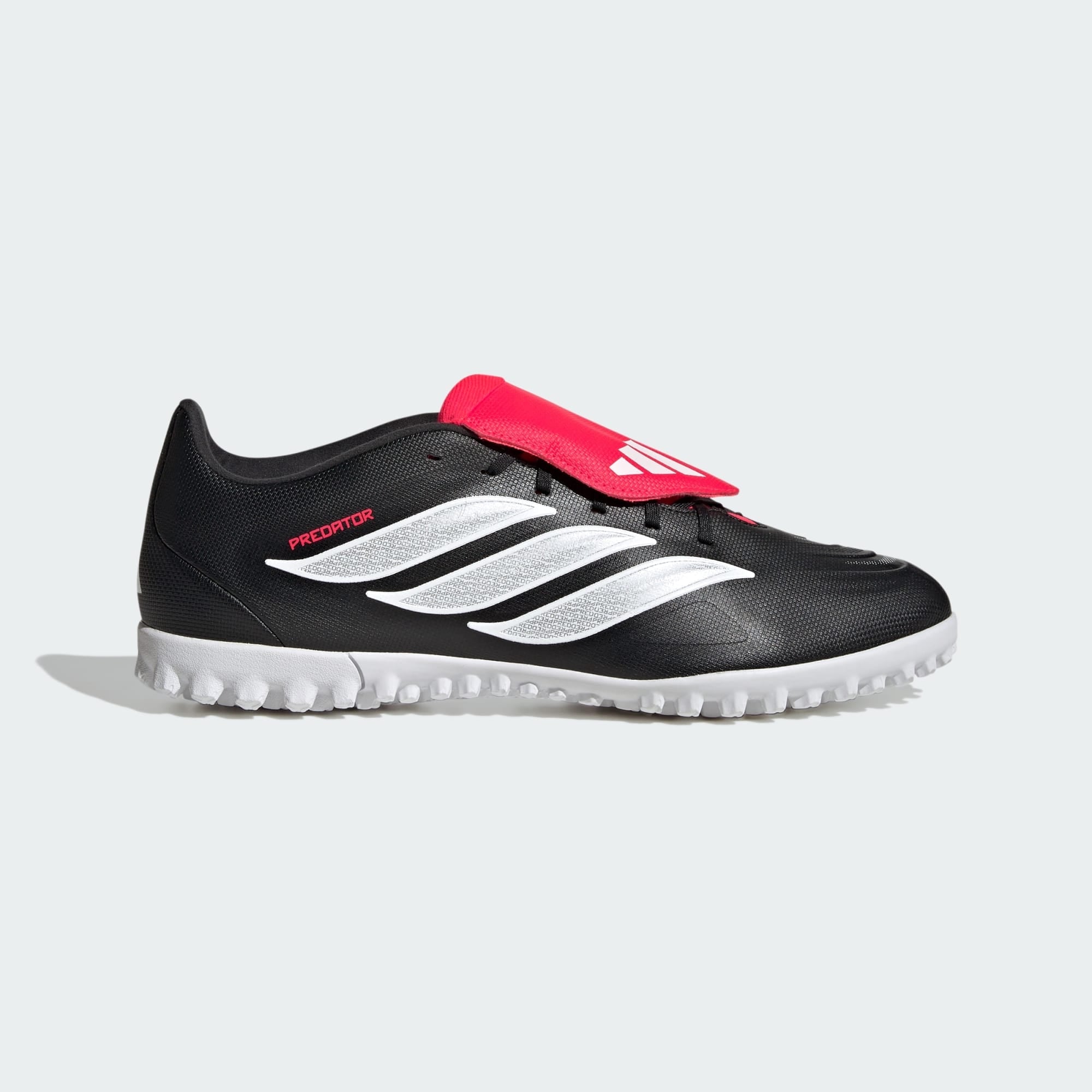 Adidas Predator Club FT TF con lengüeta pegable