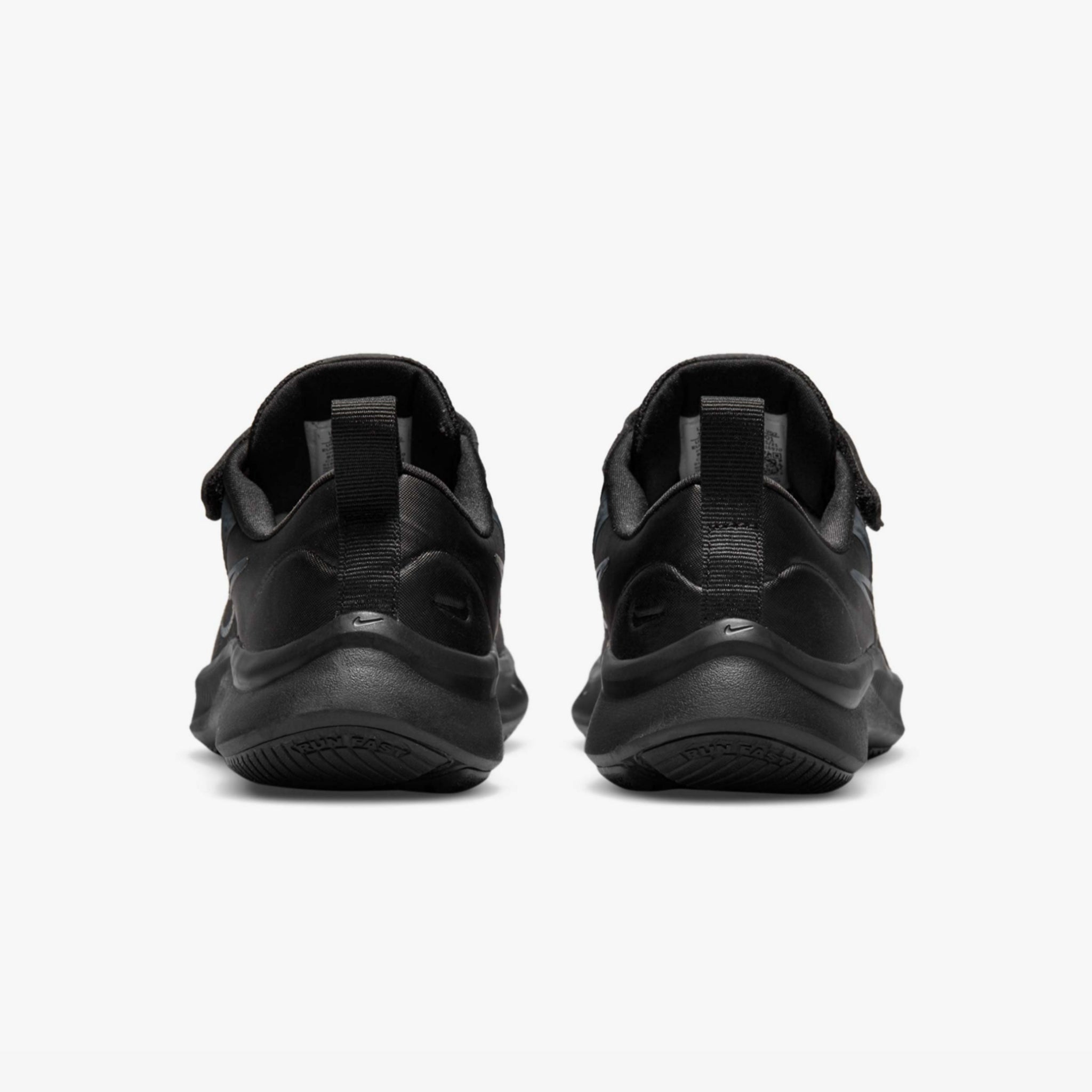Nike Star Runner 3