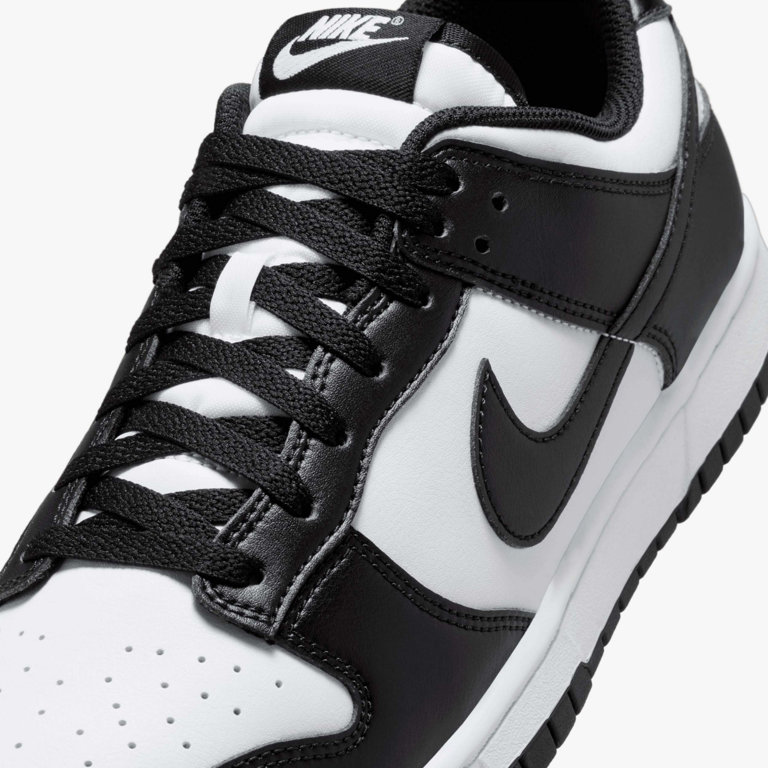 Nike Dunk Low Retro