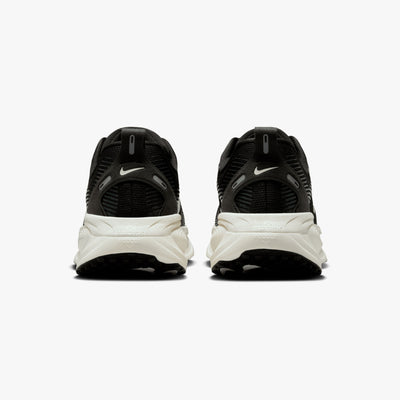Nike ZoomX Vomero 18