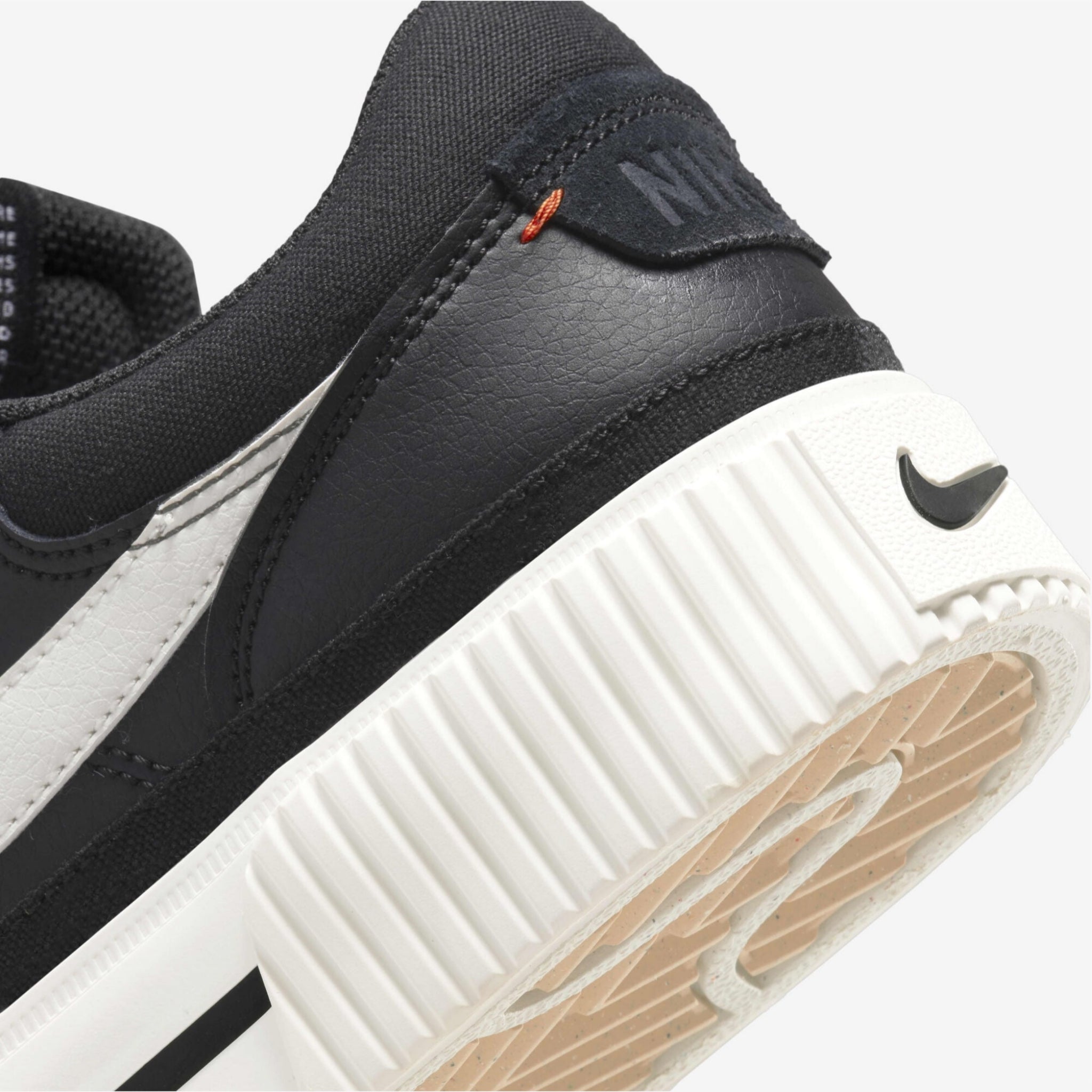 Nike Court Legacy Lift