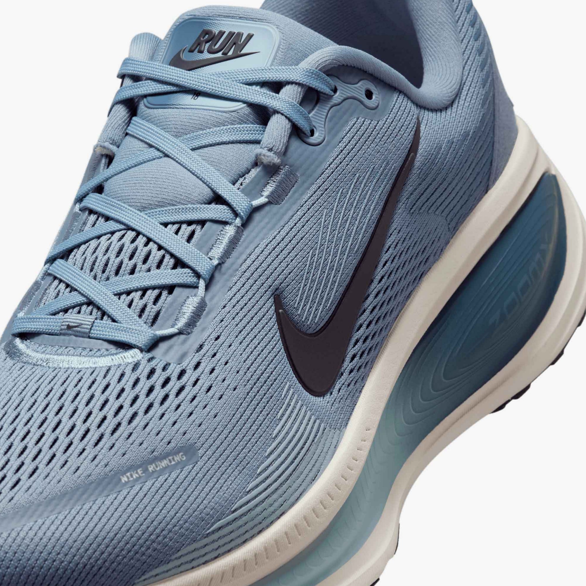 Nike ZoomX Vomero 18