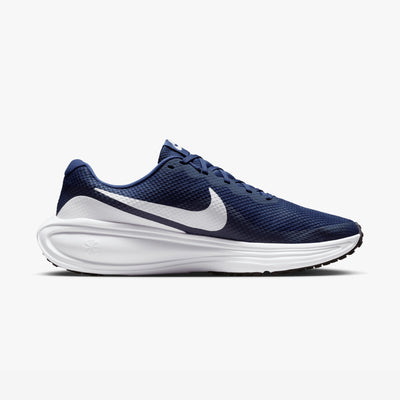 Nike Revolution 8