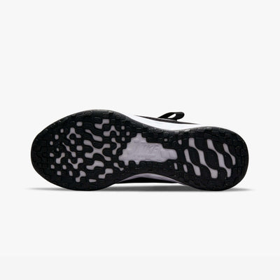 Nike Revolution 6 FlyEase