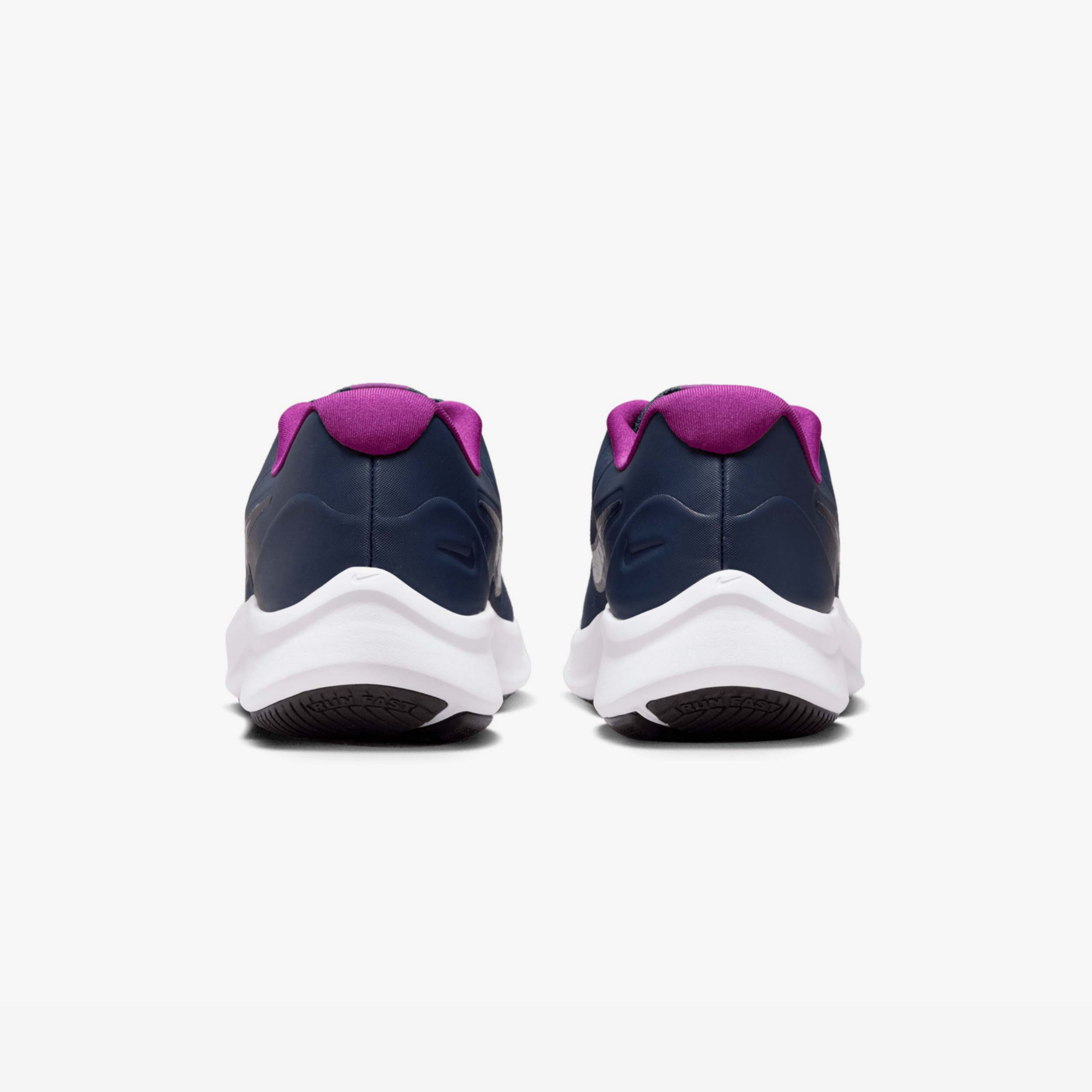 Nike Star Runner 3