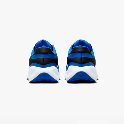 Nike Revolution 7