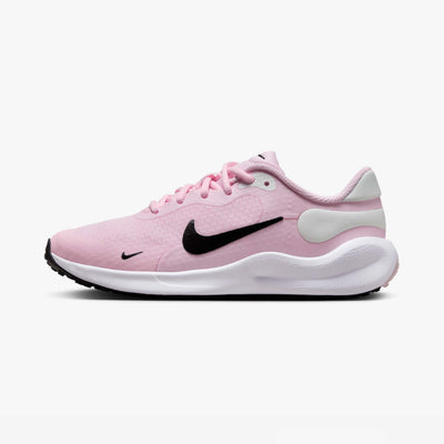 Nike Revolution 7