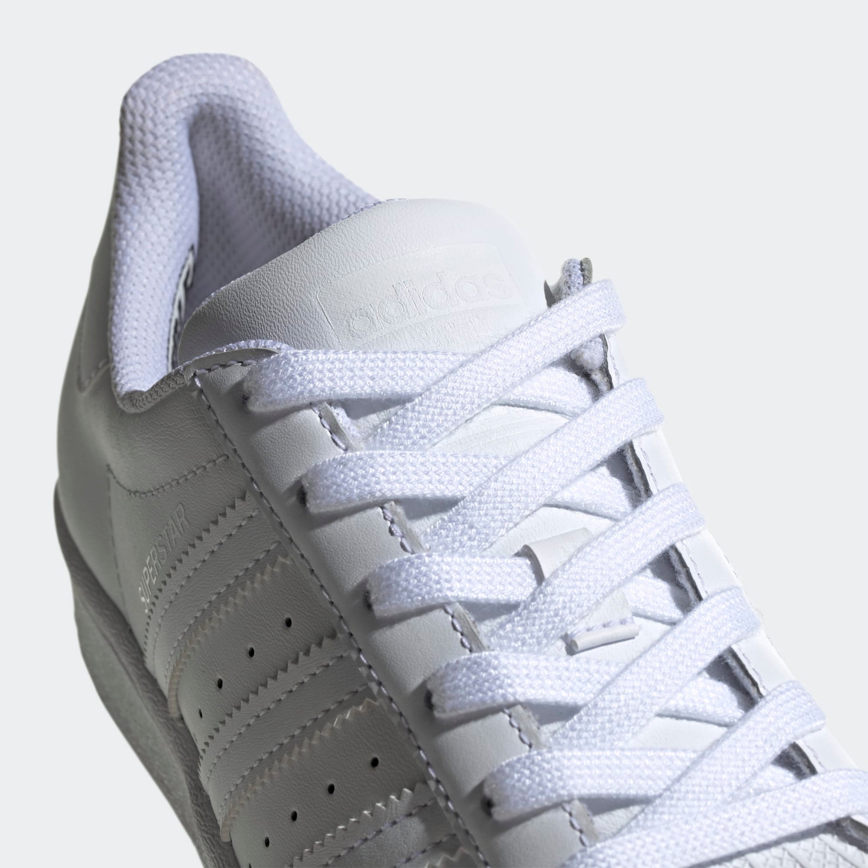Adidas Superstar