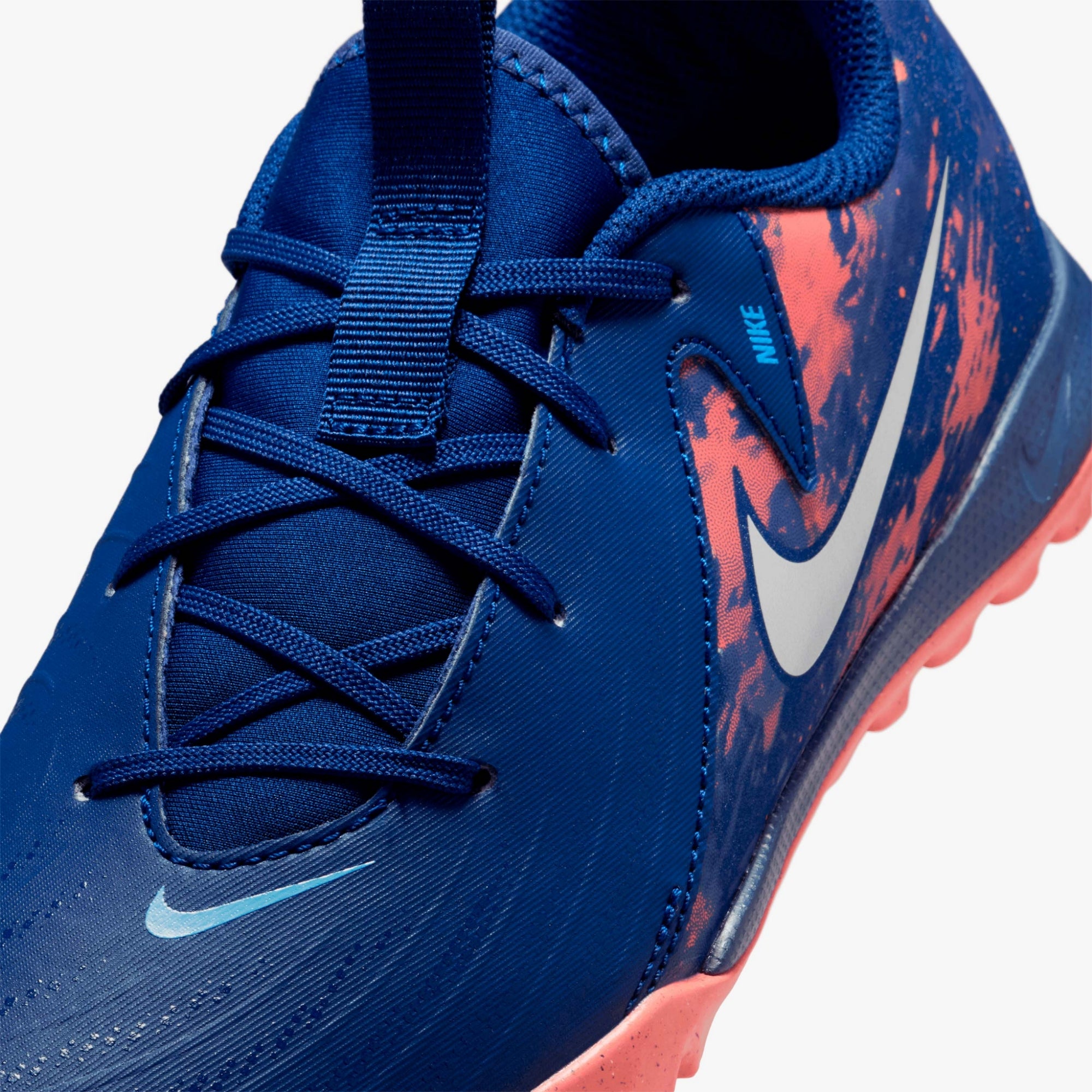Nike Jr. Phantom GX 2 Academy Erling Haaland TF
