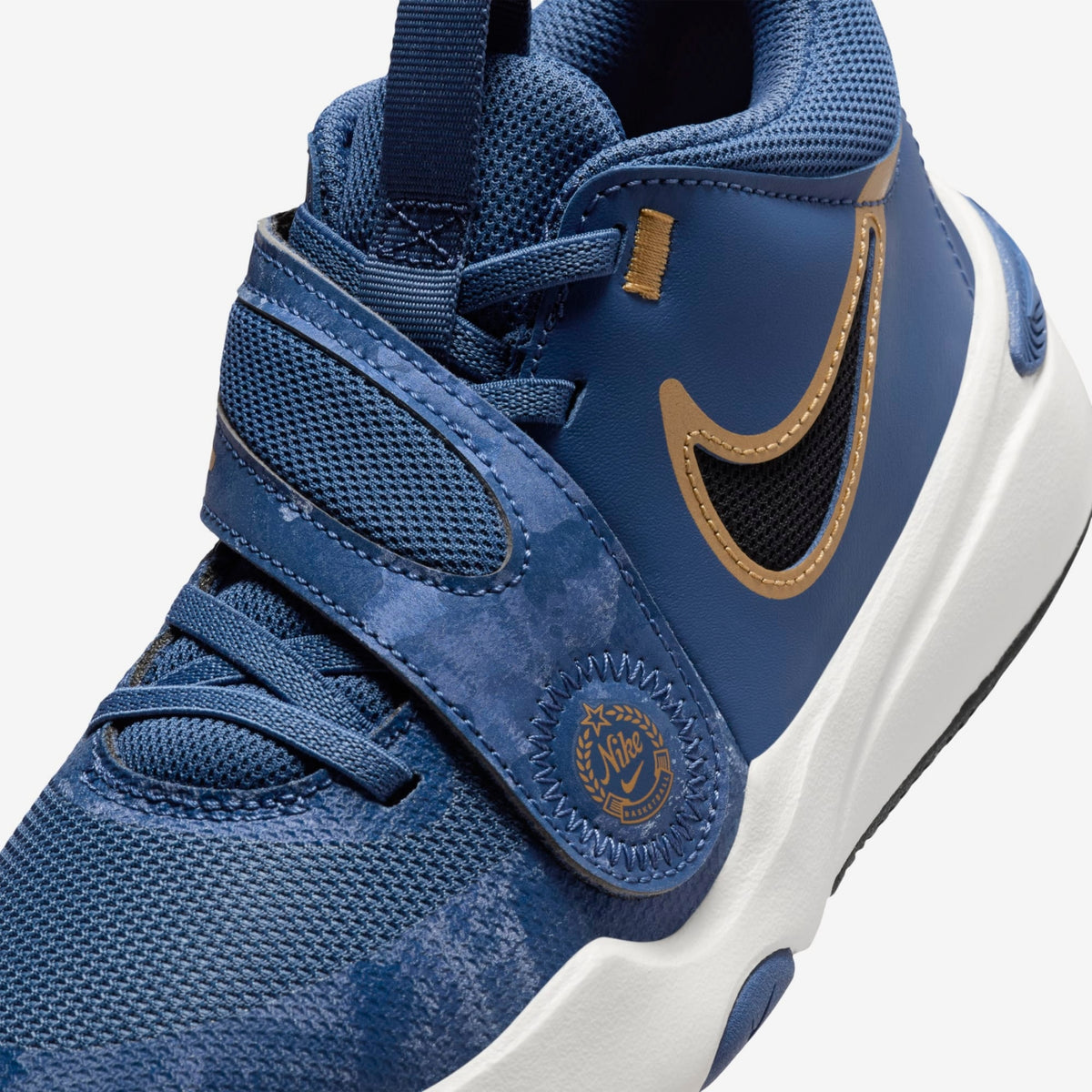 Nike Team Hustle D 11