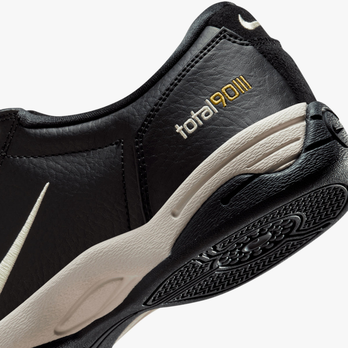 Nike Total 90 IC