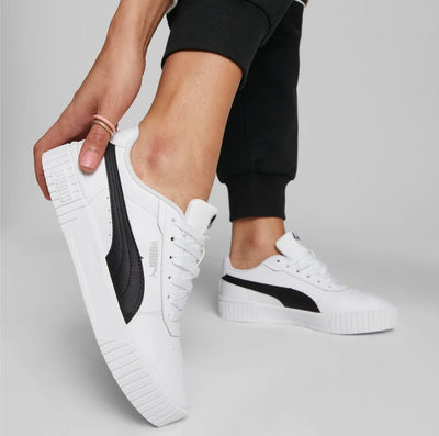 Puma Carina 2.0